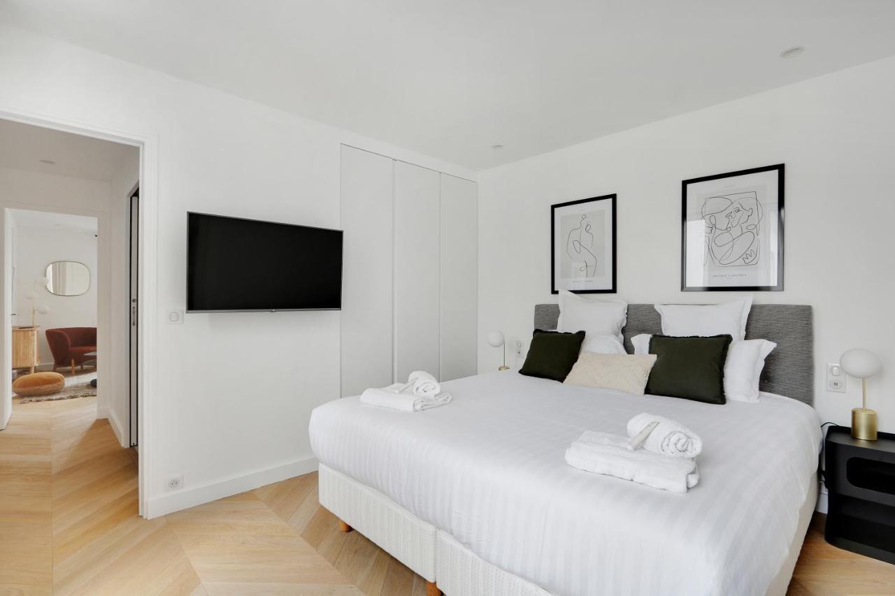 Pick A Flat'S Apartment On Place Du Tertre パリ エクステリア 写真