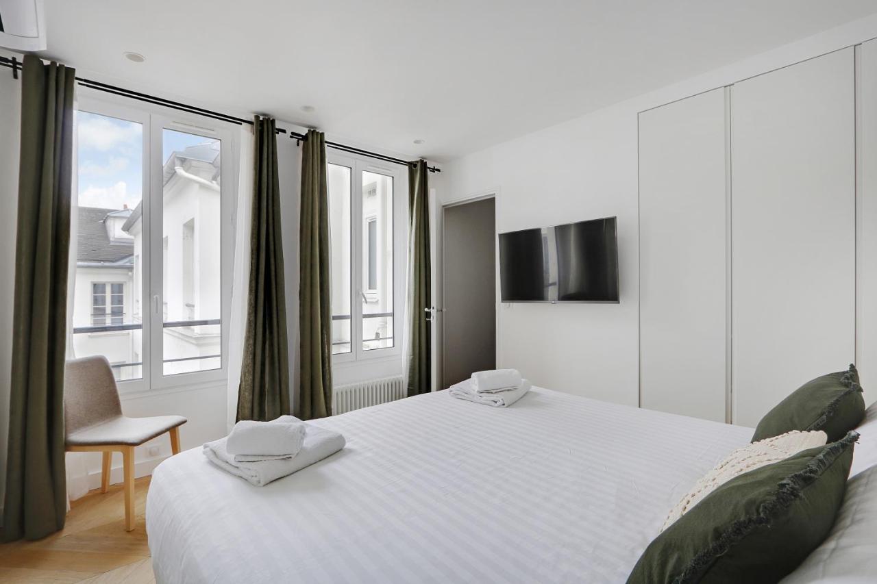 Pick A Flat'S Apartment On Place Du Tertre パリ エクステリア 写真